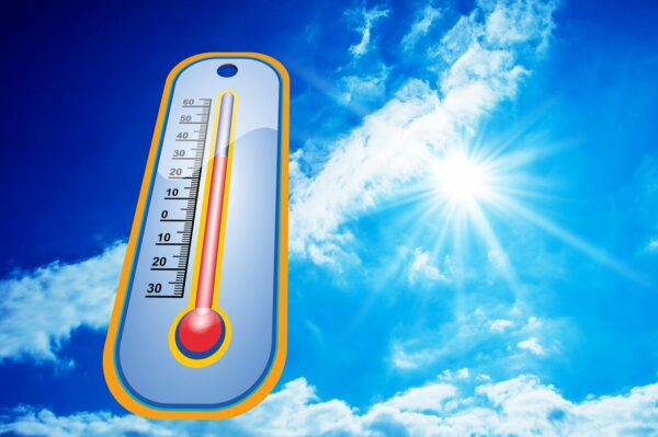 Richtig Lüften im Sommer bei hohen Temperaturen